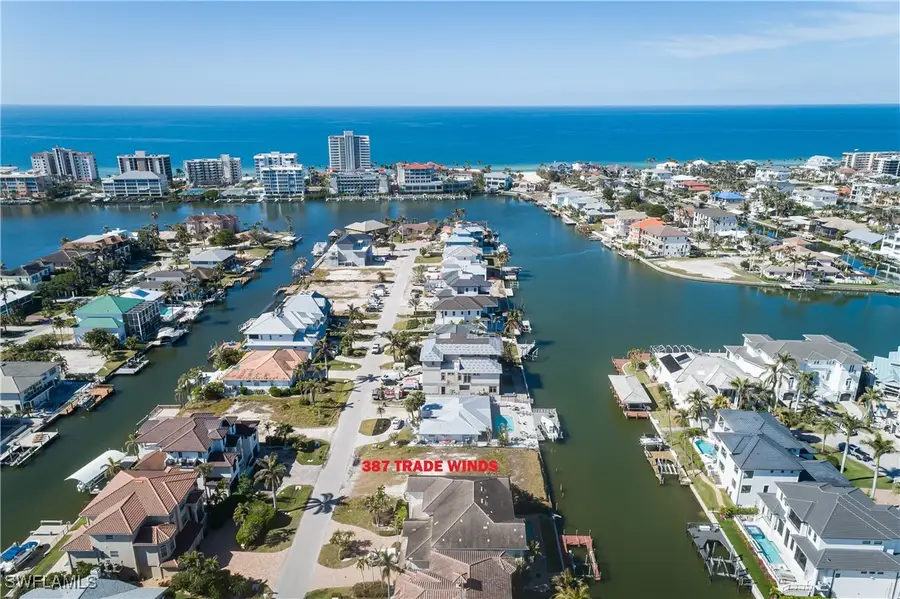 387 Trade Winds Avenue, Naples, FL 34108 - #3