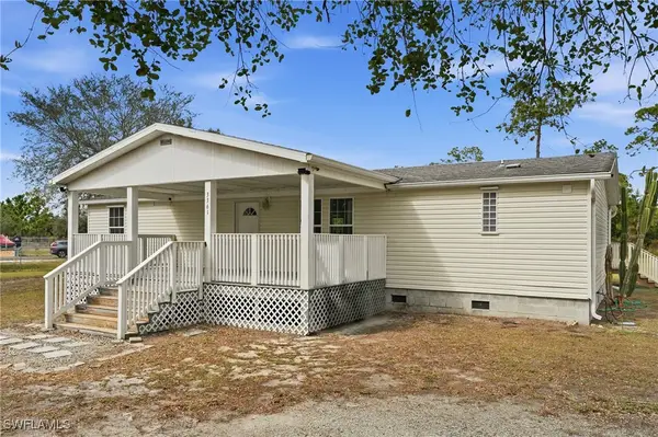 3361 2nd Avenue Ne, Naples, FL 34120