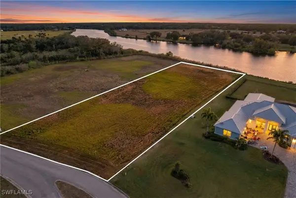 2110 Silk Bay Boulevard, Alva, FL 33920