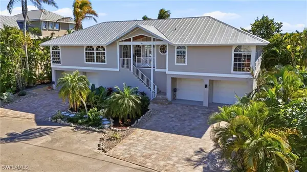 56 Fairview Boulevard, Fort Myers Beach, FL 33931
