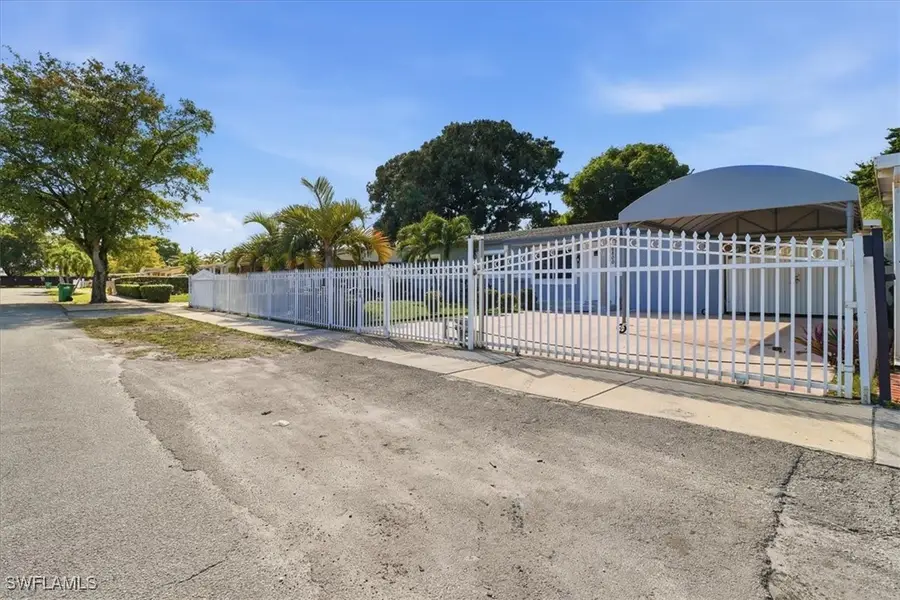 6800 SW 28th Avenue, Miami, FL 33147 - Image #3