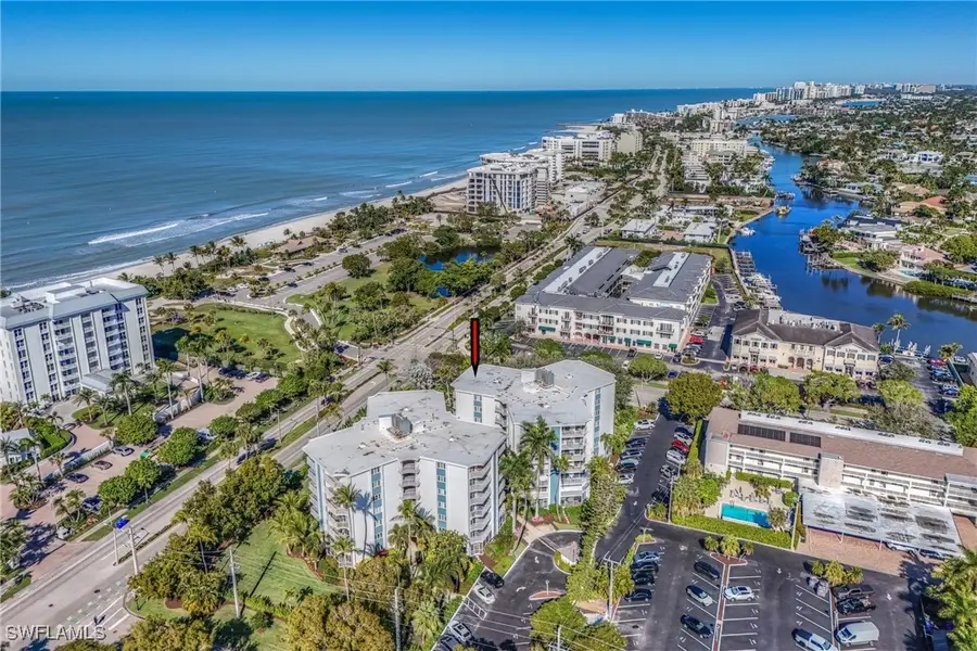 1300 Gulf Shore Boulevard N #709, Naples, FL 34102 - Image #3