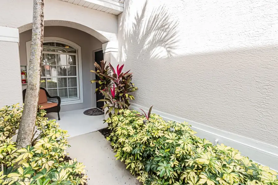 2029 Crestview Way #105, Naples, FL 34119 - Image #3