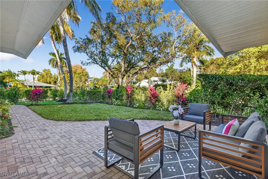 1275 8th Avenue N, Naples, FL 34102 - Image #2