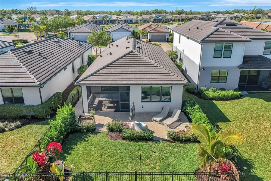 2240 Yellowfin Circle, Naples, FL 34114 - Image #2