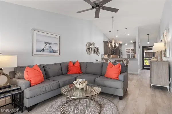 2034 Pine Isle Lane #2034, Naples, FL 34112