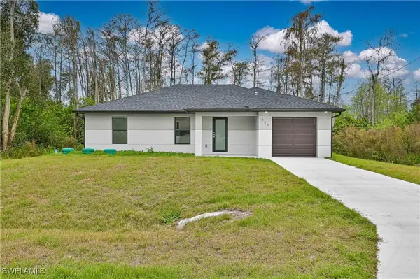 640 Lydia Street, Lehigh Acres, FL 33974