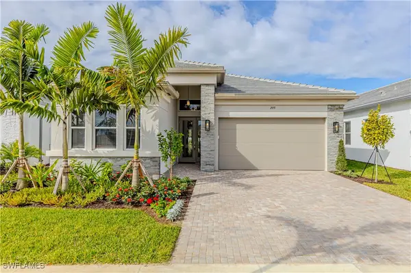 2691 Ridgecrest Place, Naples, FL 34112