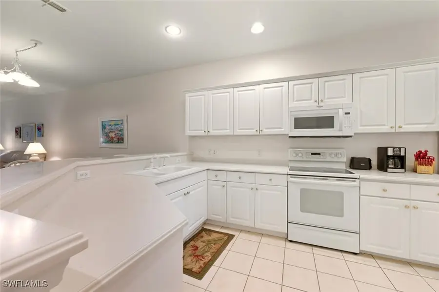 4843 Hampshire Court #106, Naples, FL 34112 - Image #3