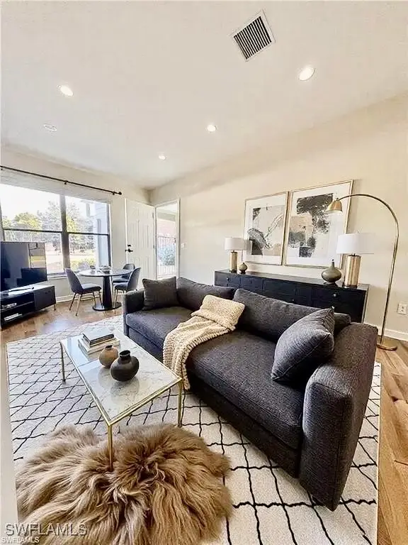 267 Quail Forest Boulevard #209, Naples, FL 34105