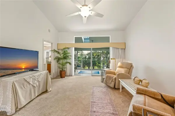 470 Country Hollow Court #I204, Naples, FL 34104