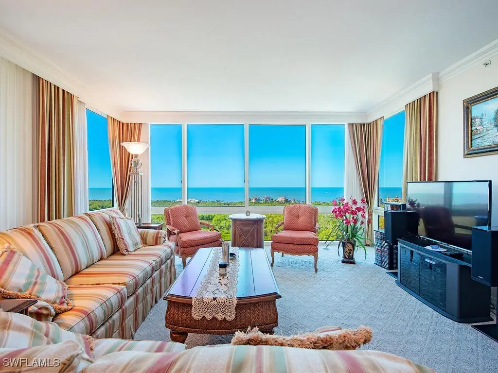 7515 Pelican Bay Boulevard #17A, Naples, FL 34108 - Image #1
