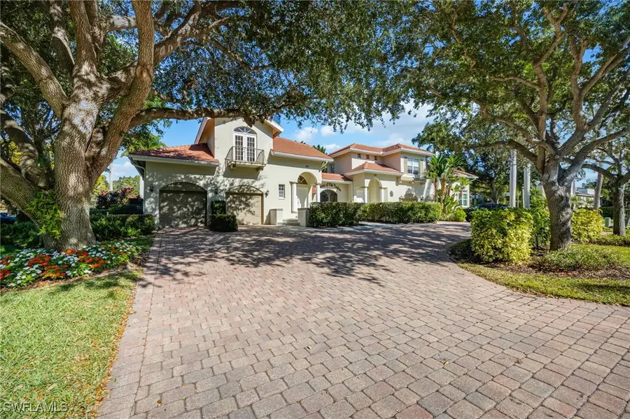 611 10th Avenue S #B2, Naples, FL 34102 - Image #2