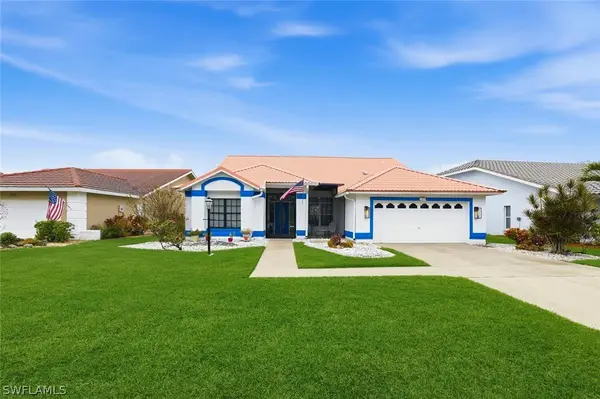 209 Countryside Drive, Naples, FL 34104