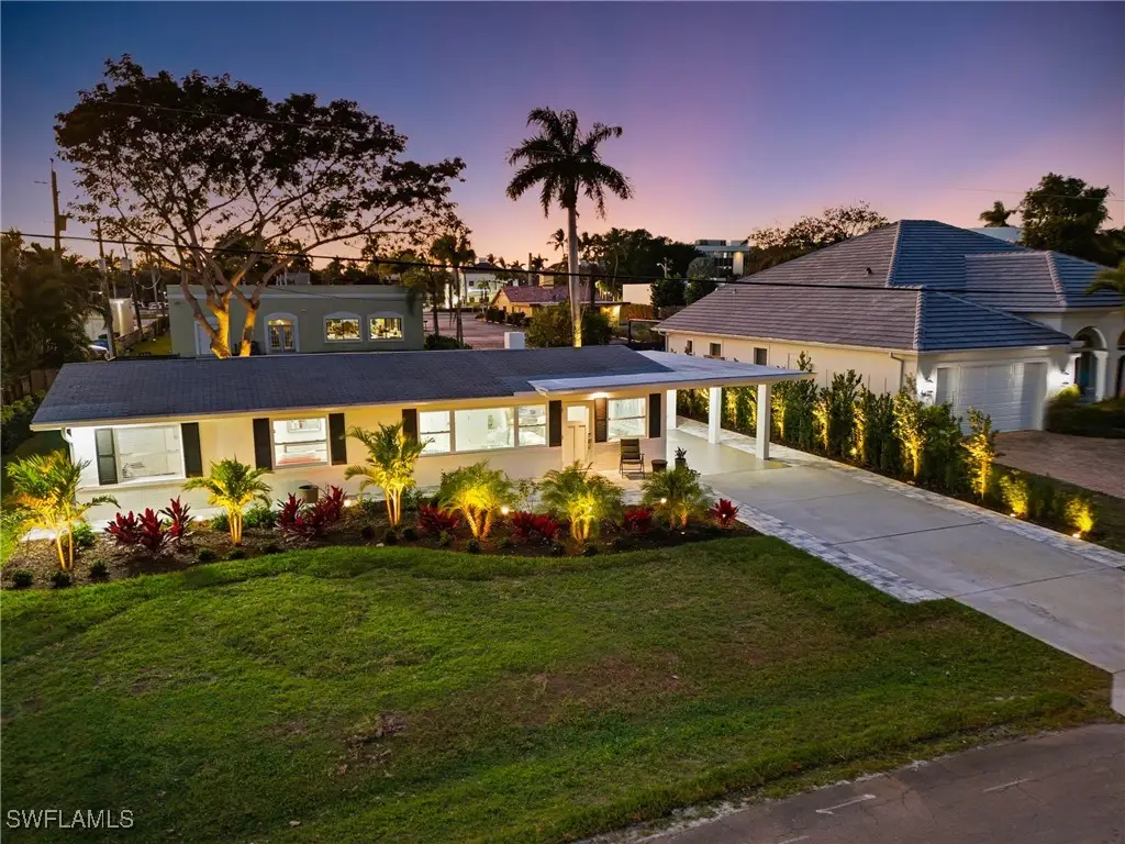 2855 10th Street N, Naples, FL 34103 - Image #1