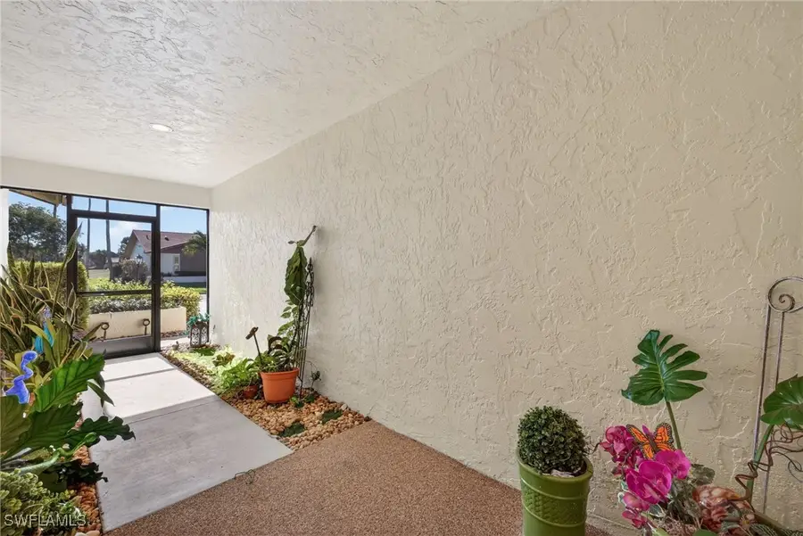 303 Reynolds Court #M16, Naples, FL 34112 - Image #3