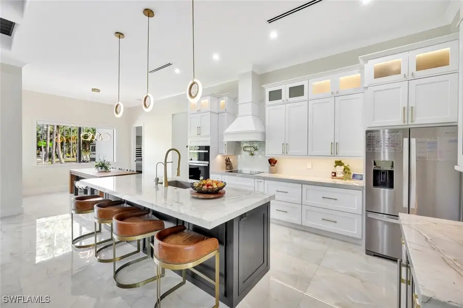 2546 4th Street Nw, Naples, FL 34120 - #2