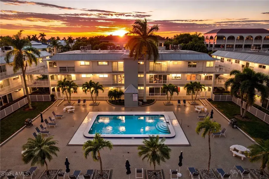 1100 8th Avenue S #206C, Naples, FL 34102 - Image #2