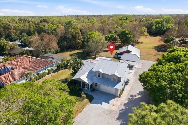 5860 Dogwood Way, Naples, FL 34116