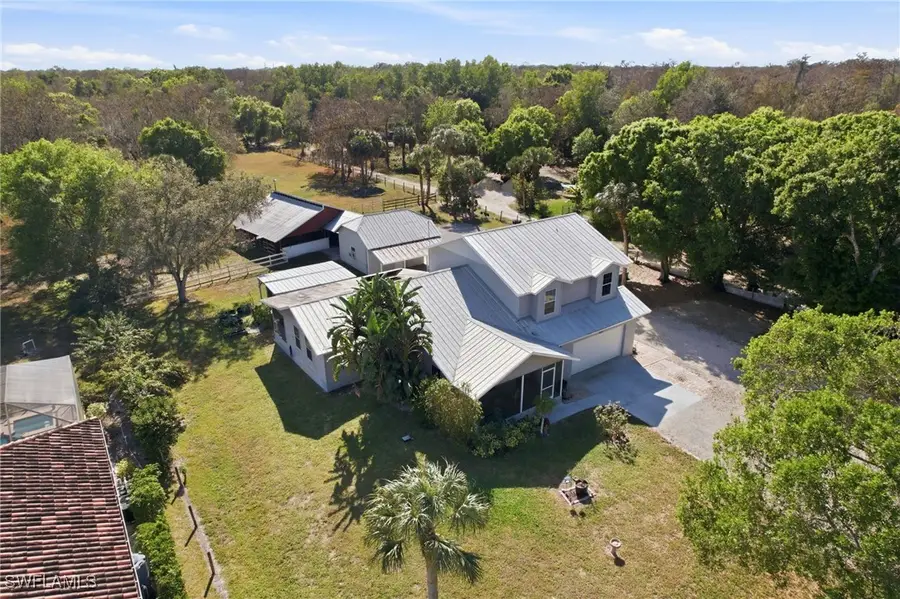 5860 Dogwood Way, Naples, FL 34116 - #2