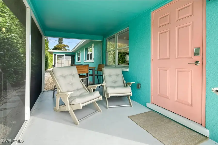 807 106th Avenue N, Naples, FL 34108 - Image #2