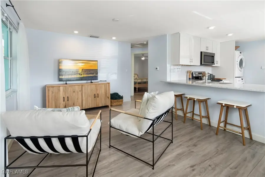 807 106th Avenue N, Naples, FL 34108 - Image #3