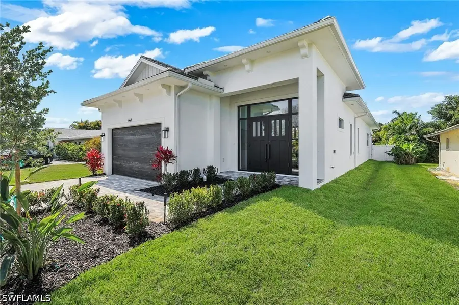 668 93rd Avenue N, Naples, FL 34108 - #2