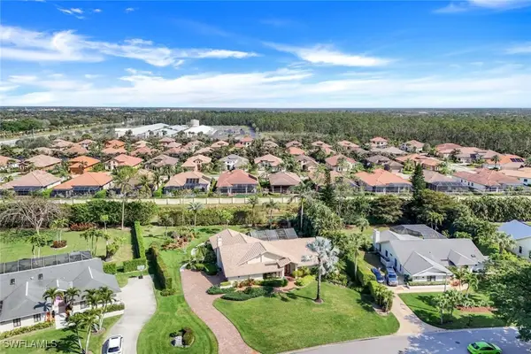 1933 Empress Court, Naples, FL 34110