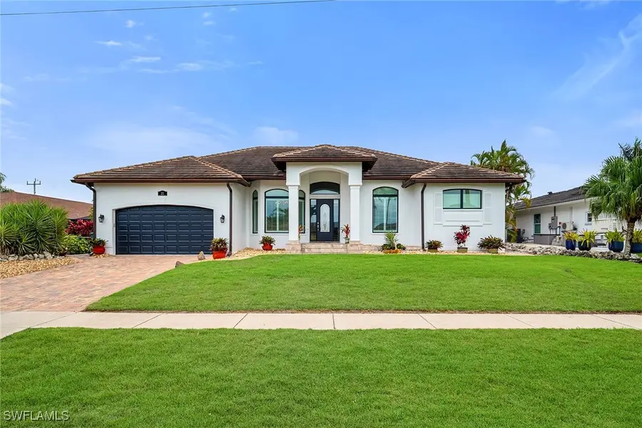 21 Hickory Court, Marco Island, FL 34145 - Image #2