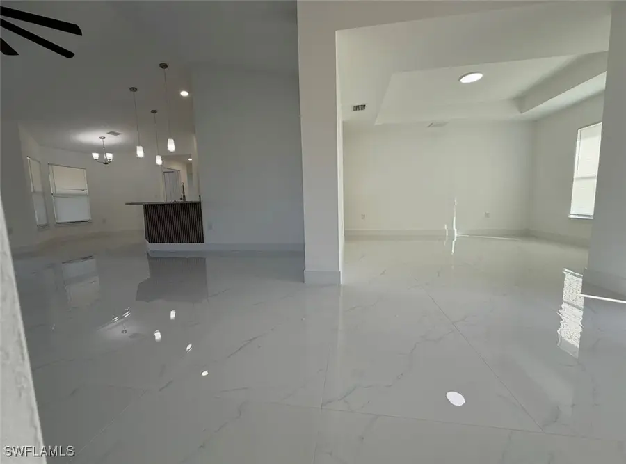 5018 Lee Street, Lehigh Acres, FL 33971 - Image #3