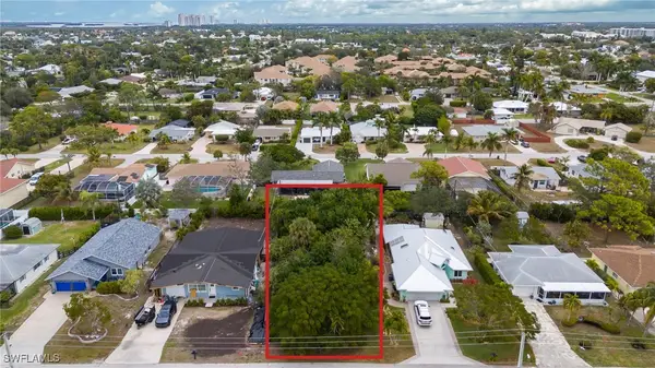 63 9th Street, Bonita Springs, FL 34134