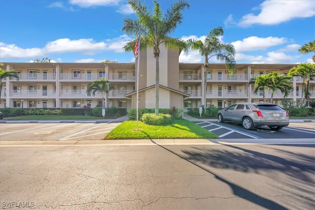 7320 Glenmoor Lane #2304, Naples, FL 34104 - Image #1
