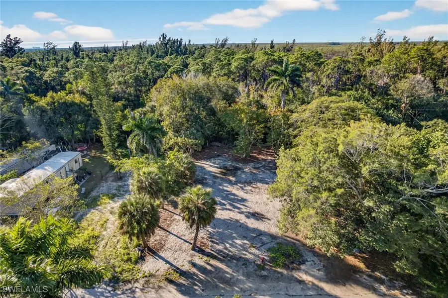 2596 Holly Avenue, Naples, FL 34112 - #2