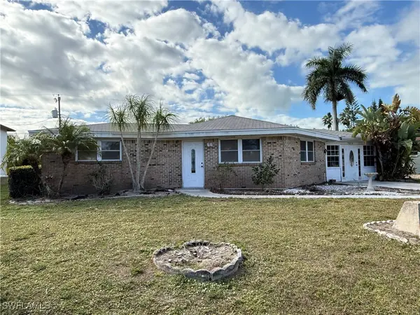 9818 Tonya Court, Bonita Springs, FL 34135