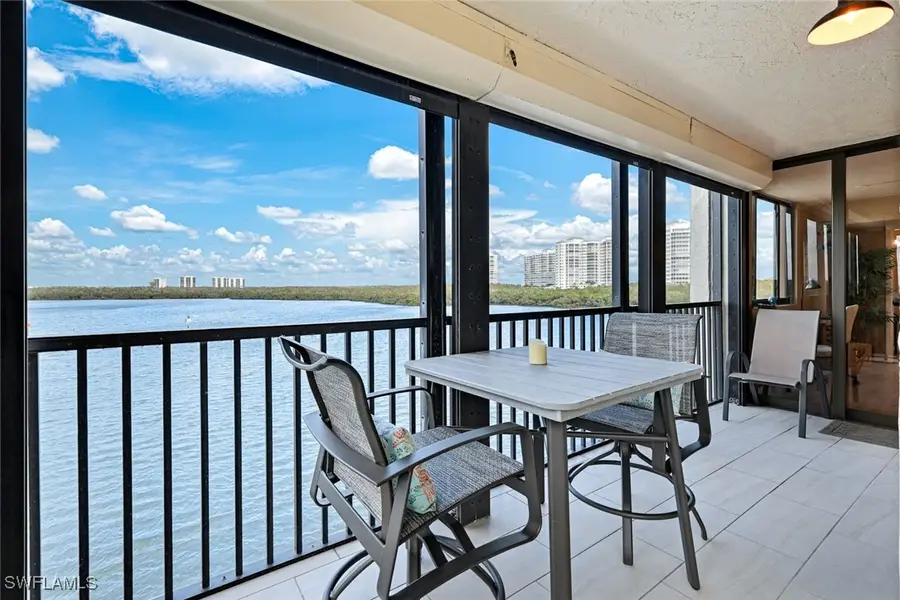17 Bluebill Avenue #206, Naples, FL 34108 - Image #3