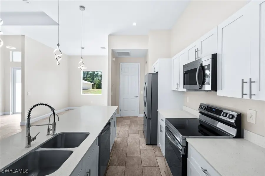 2708 20th Street W, Lehigh Acres, FL 33971 - Image #3