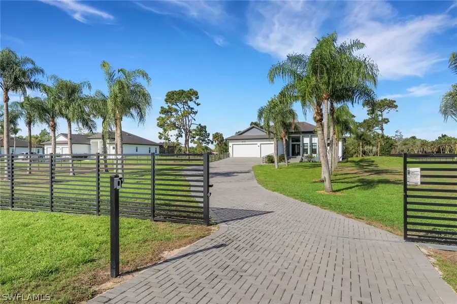 653 23rd Street Sw, Naples, FL 34117 - #2