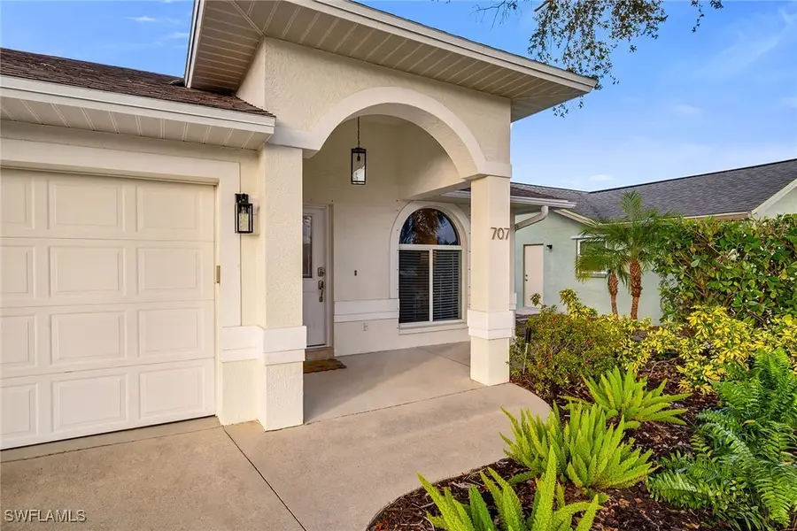 707 96th Avenue N, Naples, FL 34108 - Image #3