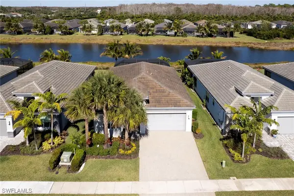 11528 Jacaranda Drive, Naples, FL 34120