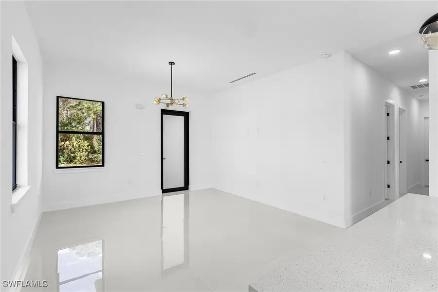 920 Anaconda Avenue S, Lehigh Acres, FL 33974 - Image #2