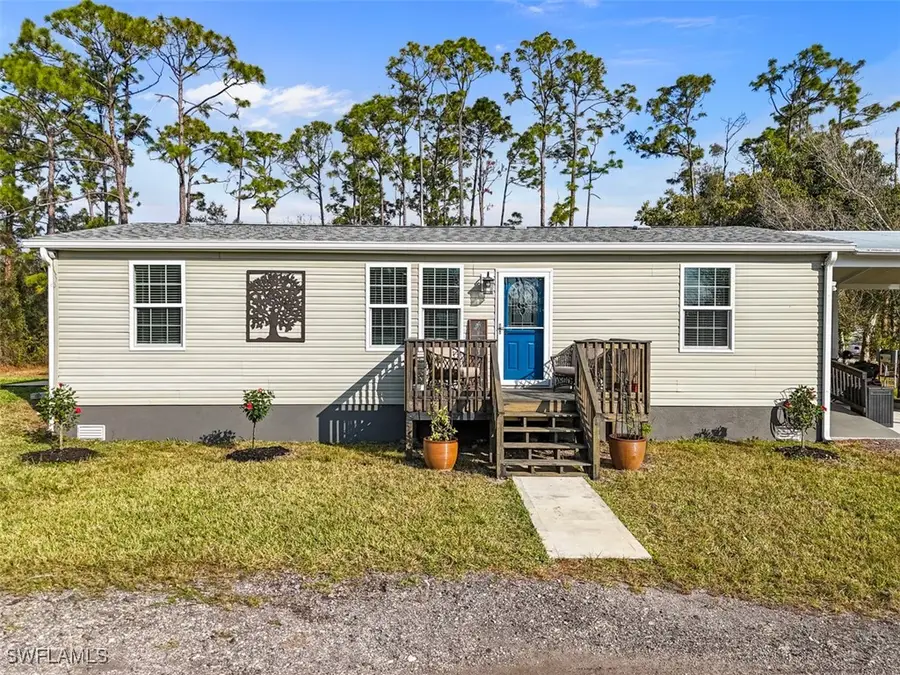 6885 Rich Road, North Fort Myers, FL 33917 - Image #2