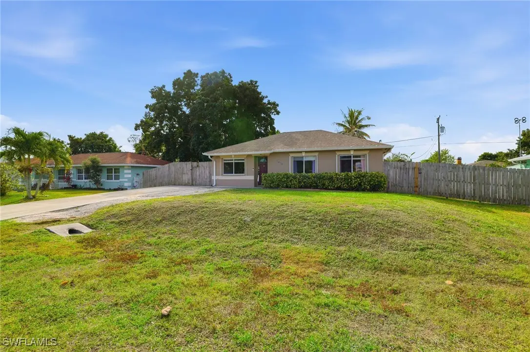 5490 27th Avenue Sw, Naples, FL 34116 - Image #1