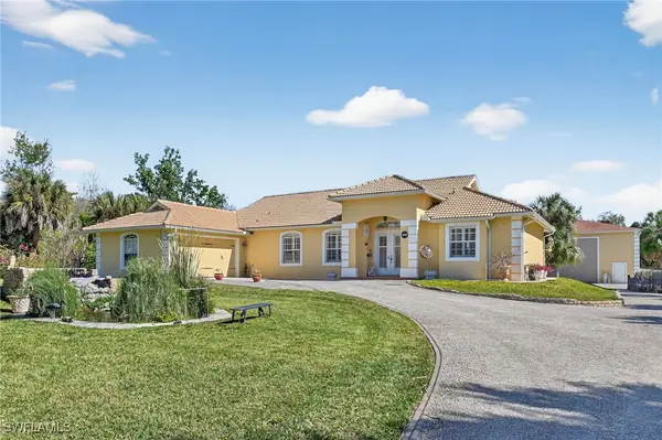 2630 8th Street Nw, Naples, FL 34120