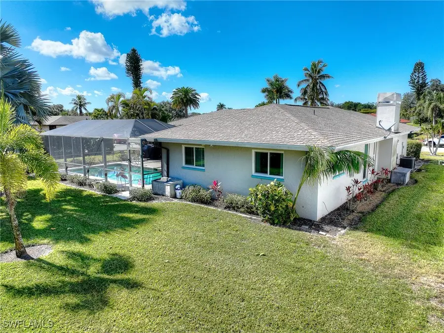 5345 Shalley Circle W, Fort Myers, FL 33919 - Image #3