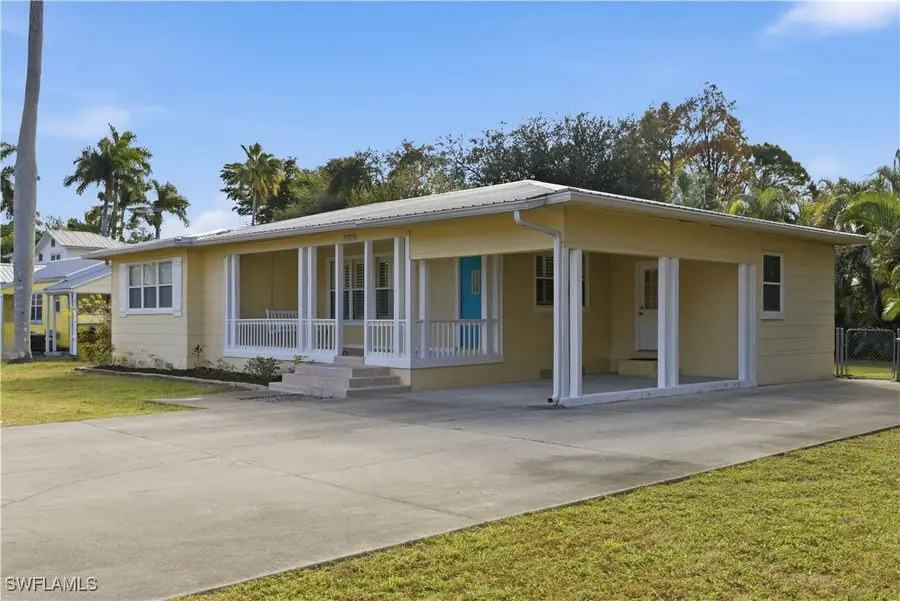 1420 Maravilla Avenue, Fort Myers, FL 33901 - #2