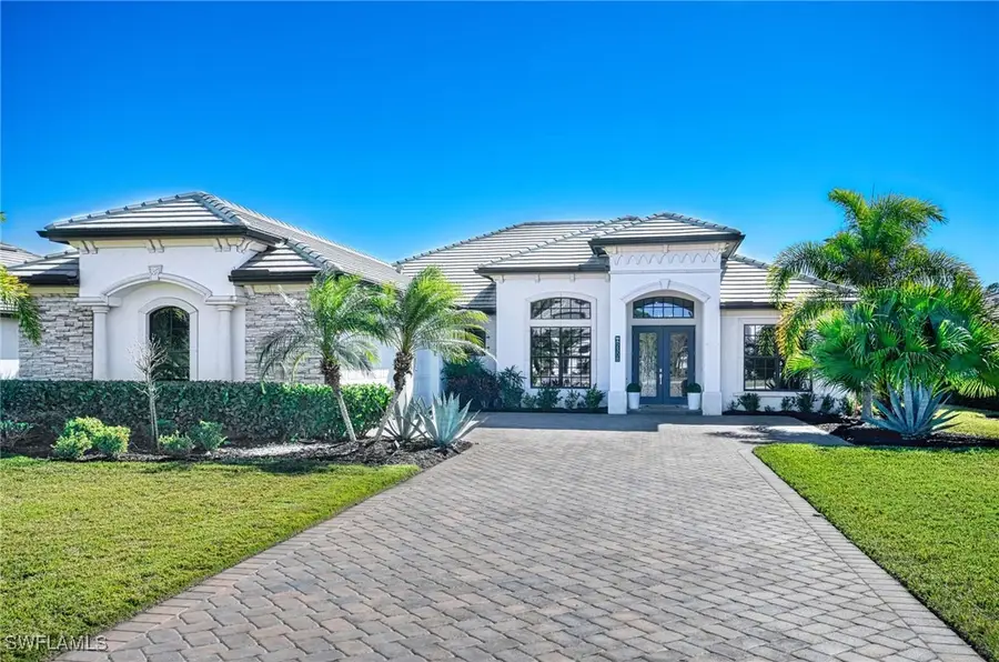 2308 Somerset Place, Naples, FL 34120 - Image #2