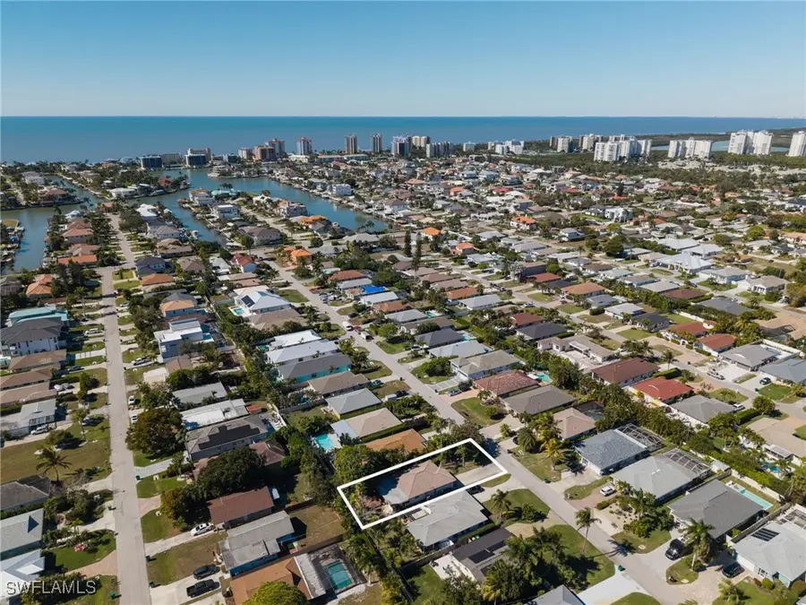 570 104th Avenue N, Naples, FL 34108 - #2