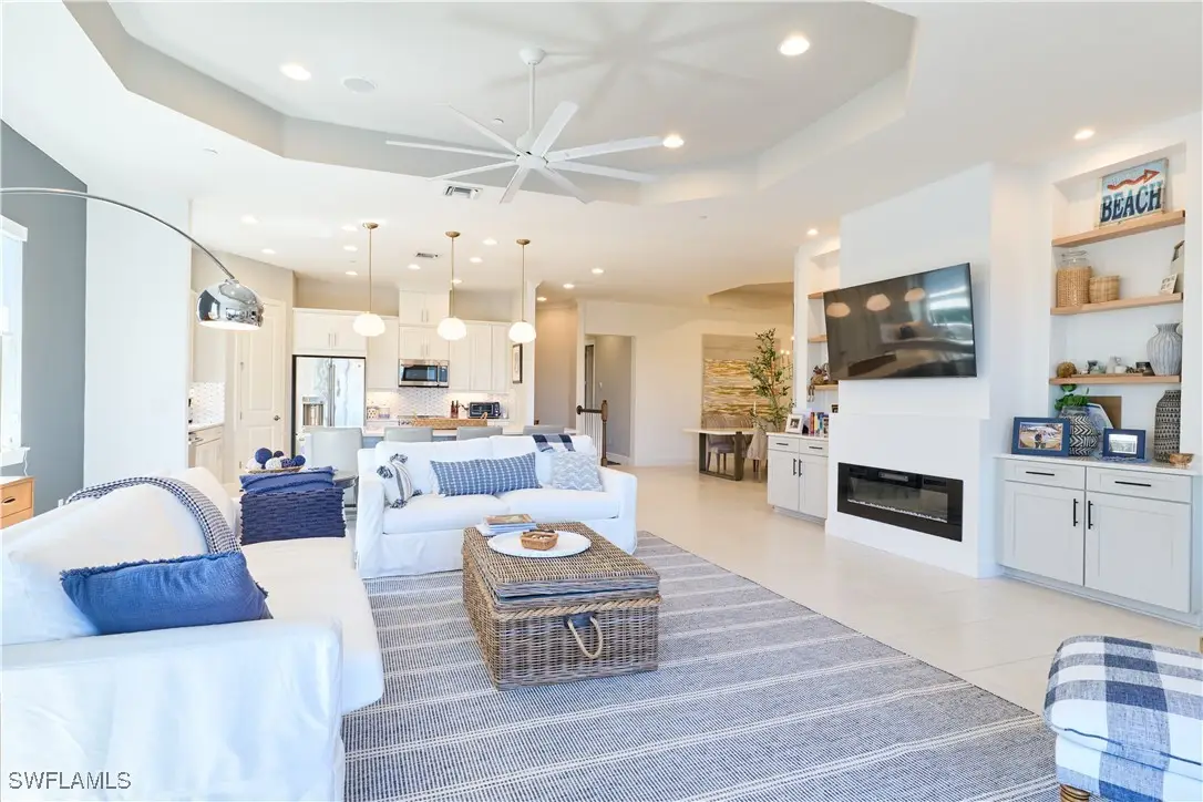 9673 Montelanico Loop #204, Naples, FL 34119 - Image #1