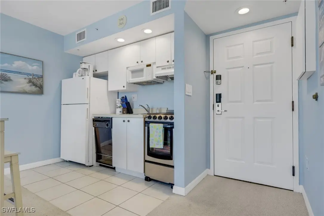 8771 Estero Boulevard #906, Fort Myers Beach, FL 33931 - Image #1