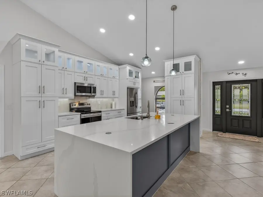 2264 Outrigger Lane, Naples, FL 34104 - Image #3